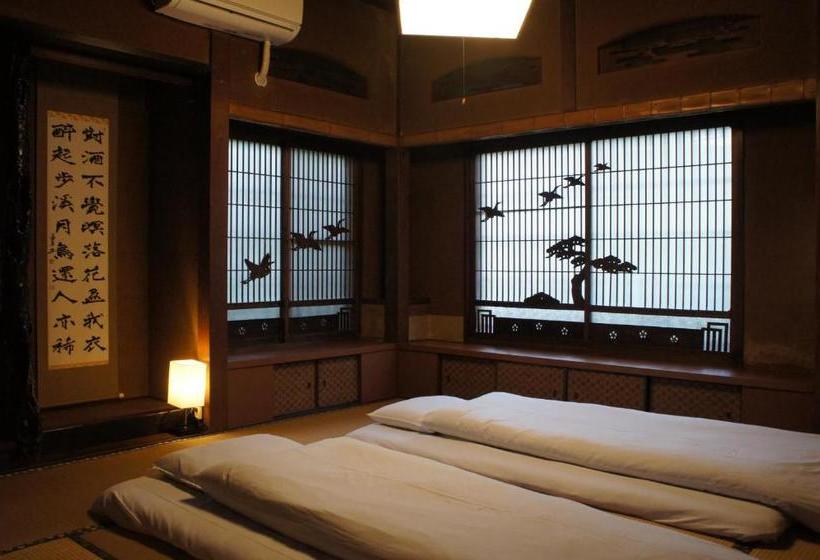 פנסיון In Bloom Beppu