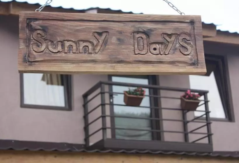 پانسیون Sunny Days Borjomi