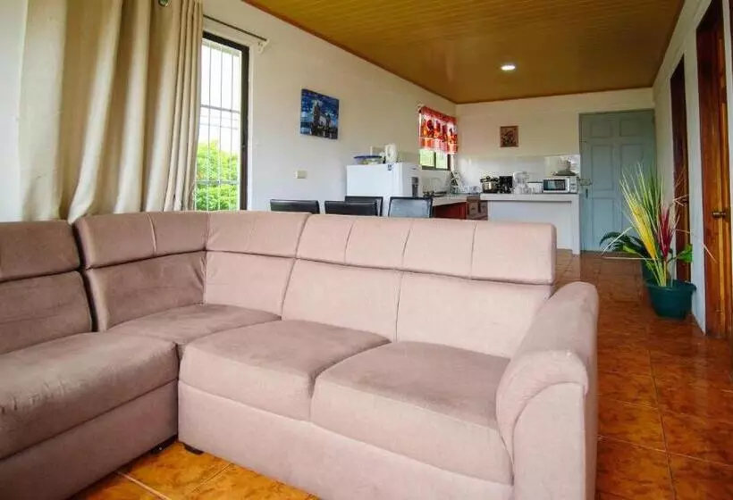 Aamiaismajoitus (B&B) Hostel Cattleya   Monteverde, Costa Rica