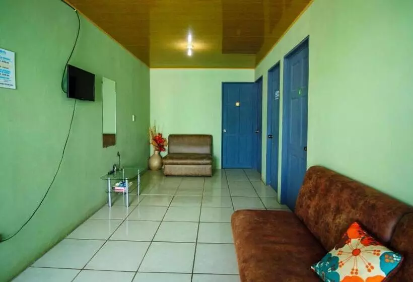 Aamiaismajoitus (B&B) Hostel Cattleya   Monteverde, Costa Rica