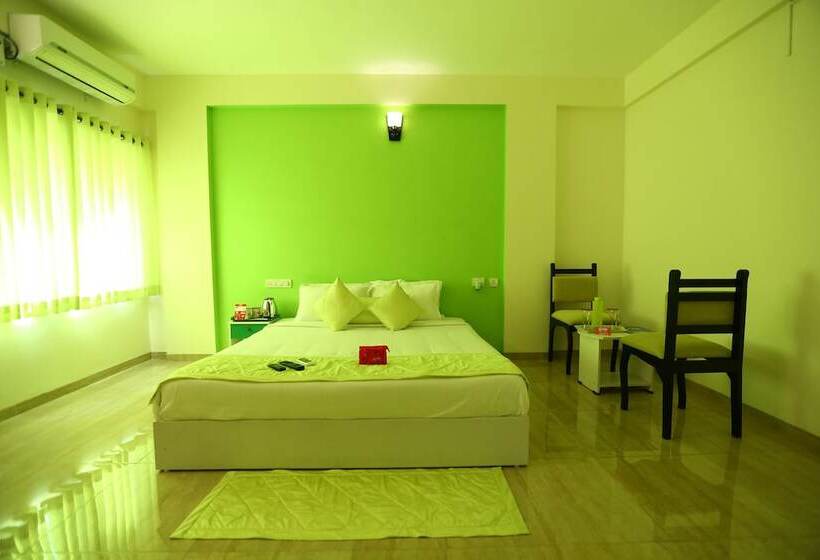 Hotel Oyo 2391 Greentree Serviced Apartment
