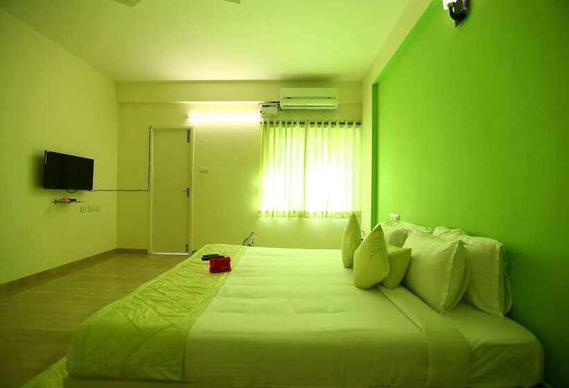 Hotel Oyo 2391 Greentree Serviced Apartment