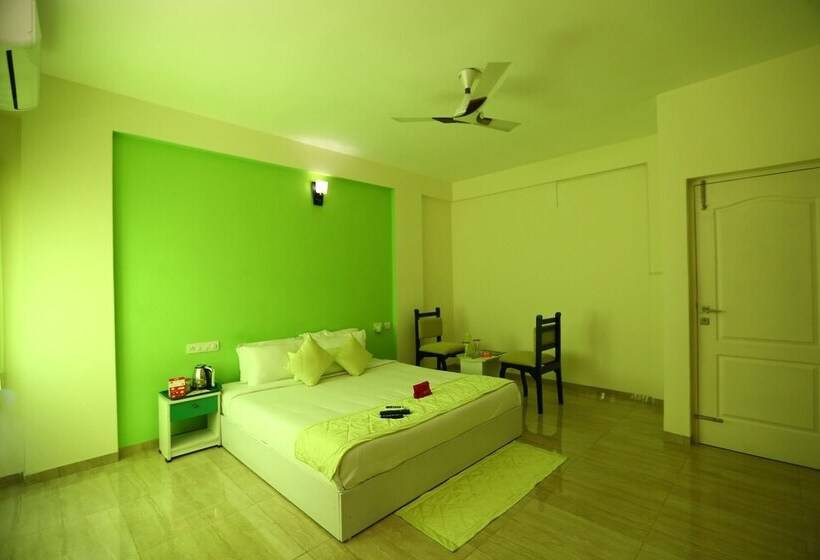 Hotel Oyo 2391 Greentree Serviced Apartment