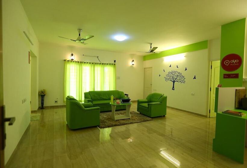 Hotel Oyo 2391 Greentree Serviced Apartment