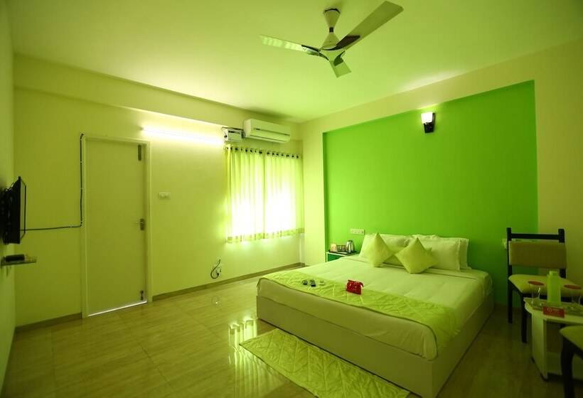 Hotel Oyo 2391 Greentree Serviced Apartment