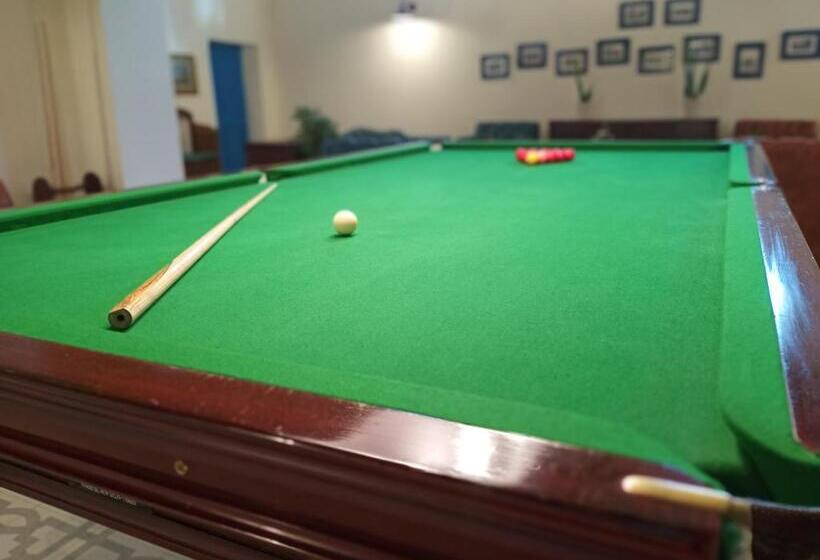 ホテル Pine Retreat Mallroad