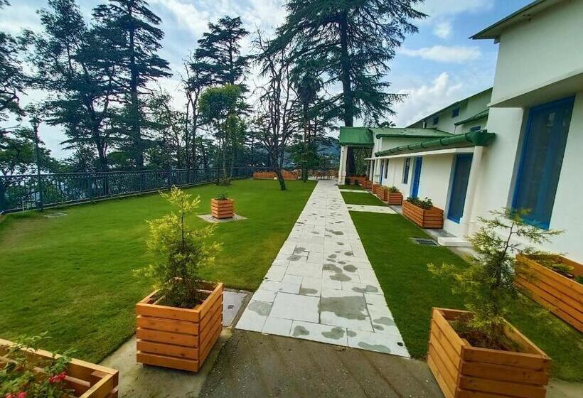 ホテル Pine Retreat Mallroad