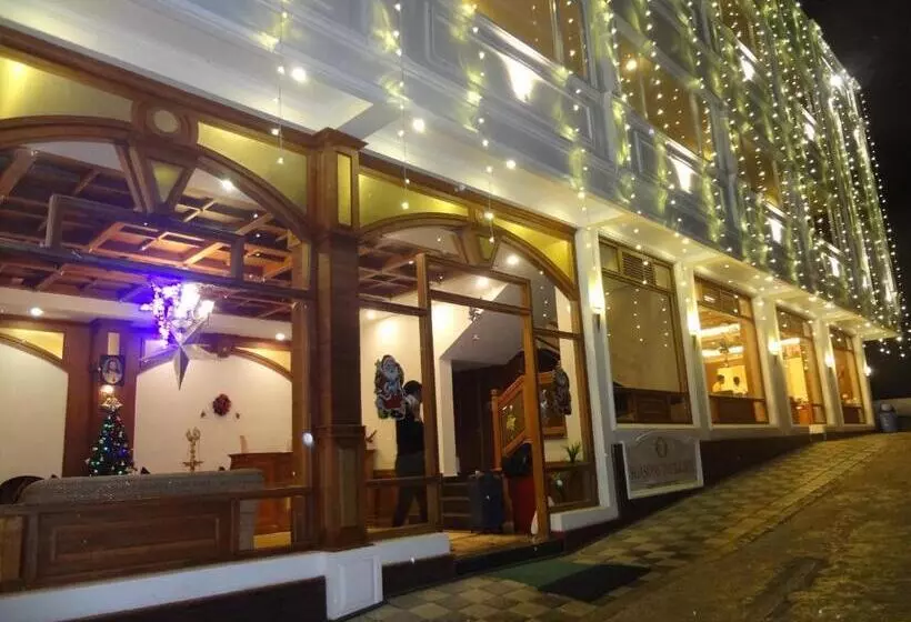 ホテル Seasons Thekkady