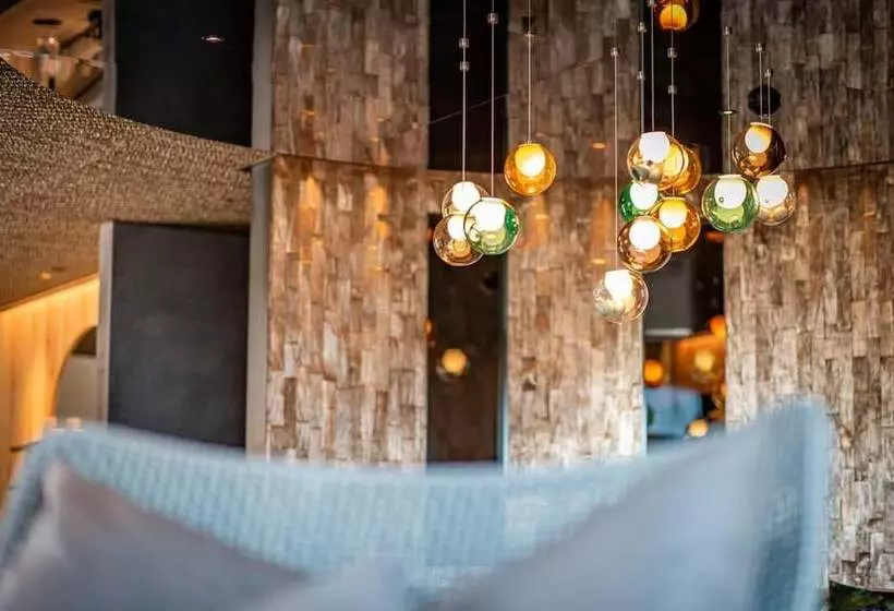 Me And All Hotel Flims, By Hyatt