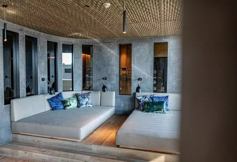 Me And All Hotel Flims, By Hyatt