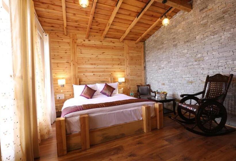 منتجع The Moksh Eco Inn