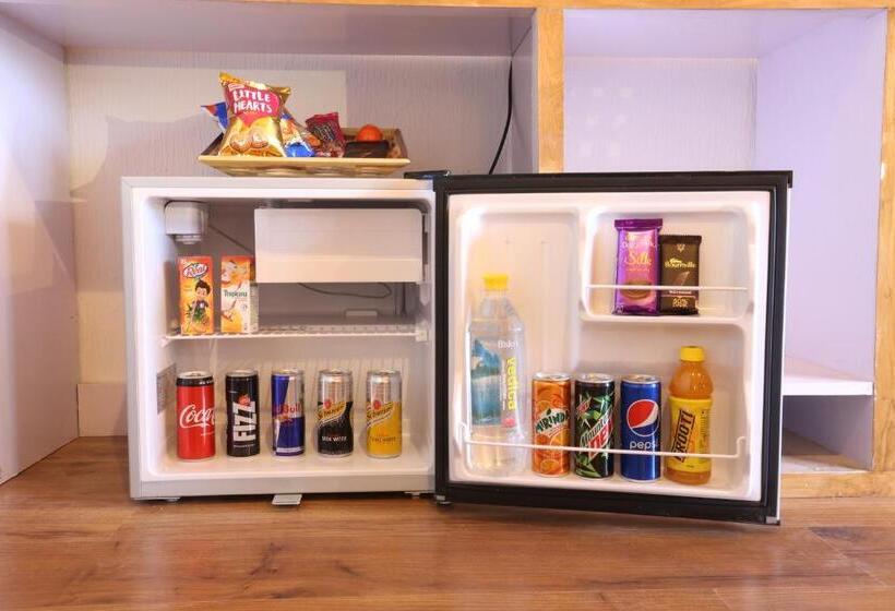 منتجع The Moksh Eco Inn