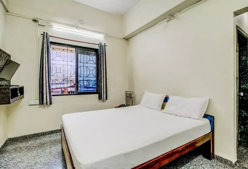 هتل Spot On 47255 Annakilly Tower Guest House