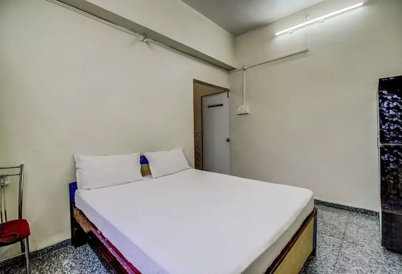 هتل Spot On 47255 Annakilly Tower Guest House