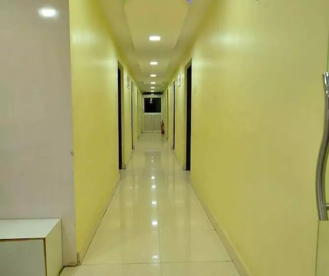 پانسیون Om Guest House