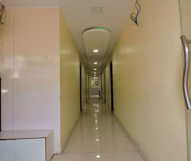 پانسیون Om Guest House