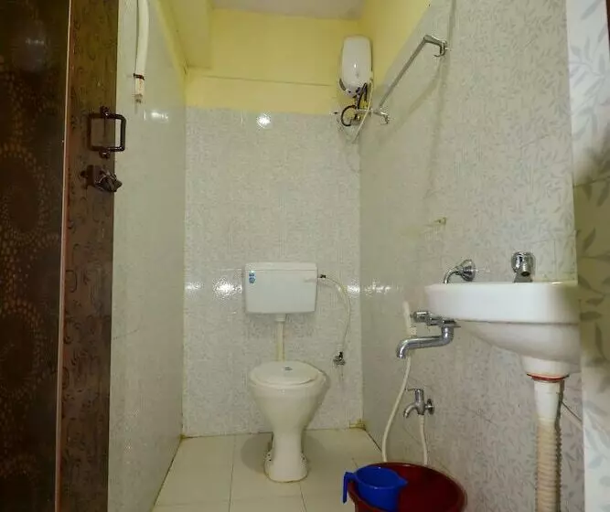 پانسیون Om Guest House