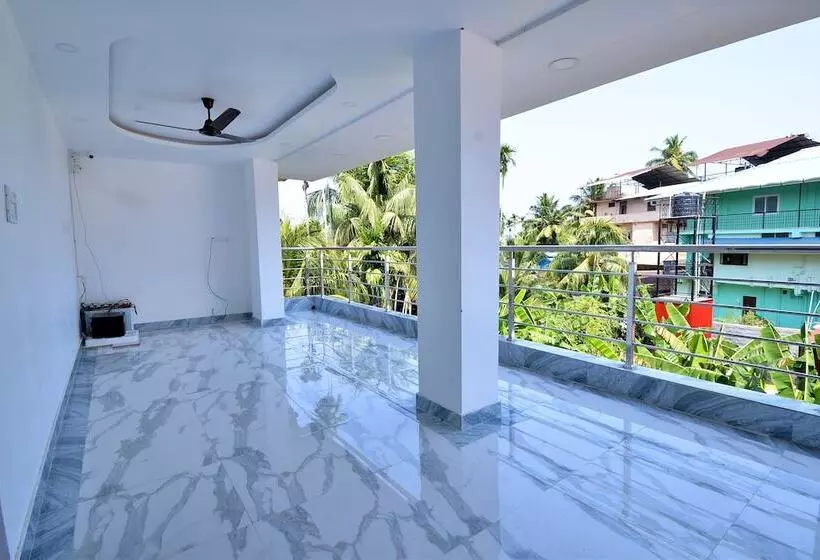 پانسیون Om Guest House