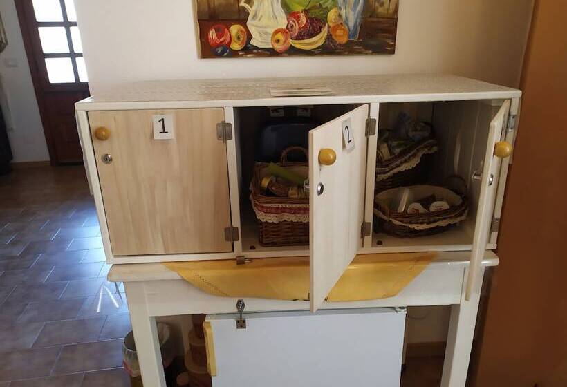 تختخواب و صبحانه La Terra Di Mingo