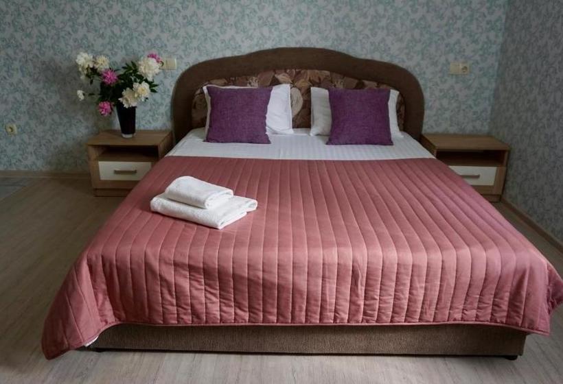 Hotelli Zhuliany City