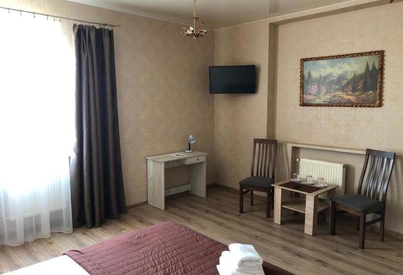 Hotelli Zhuliany City