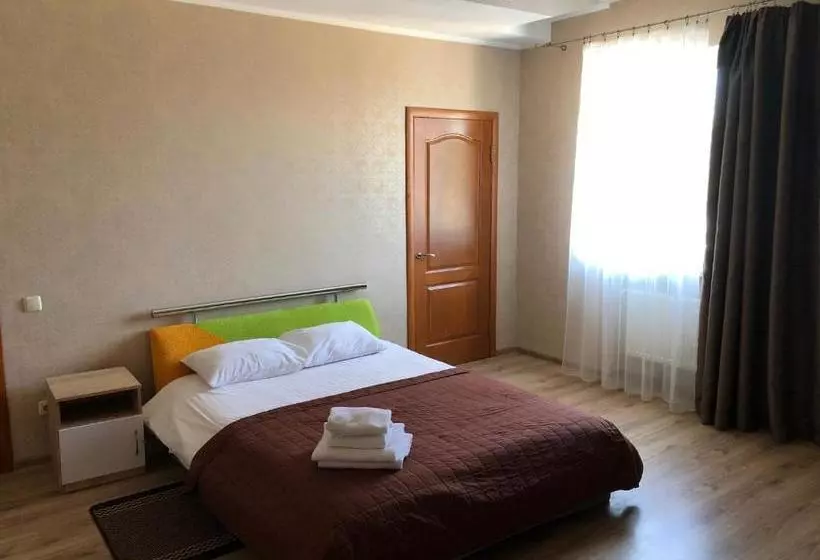 Hotelli Zhuliany City