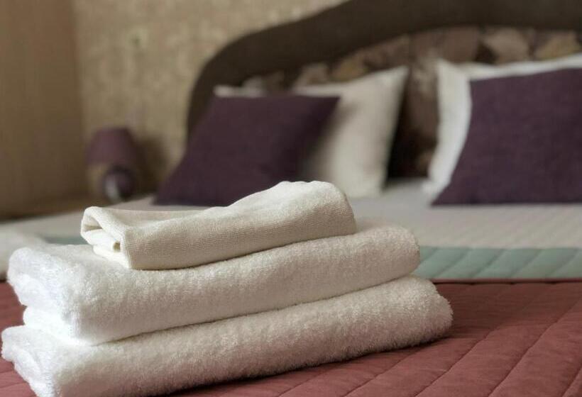 Hotelli Zhuliany City