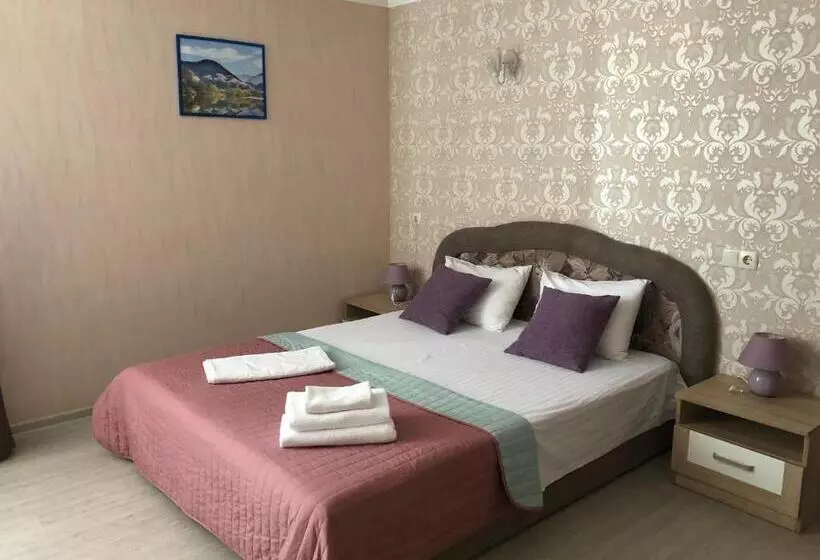 Hotelli Zhuliany City