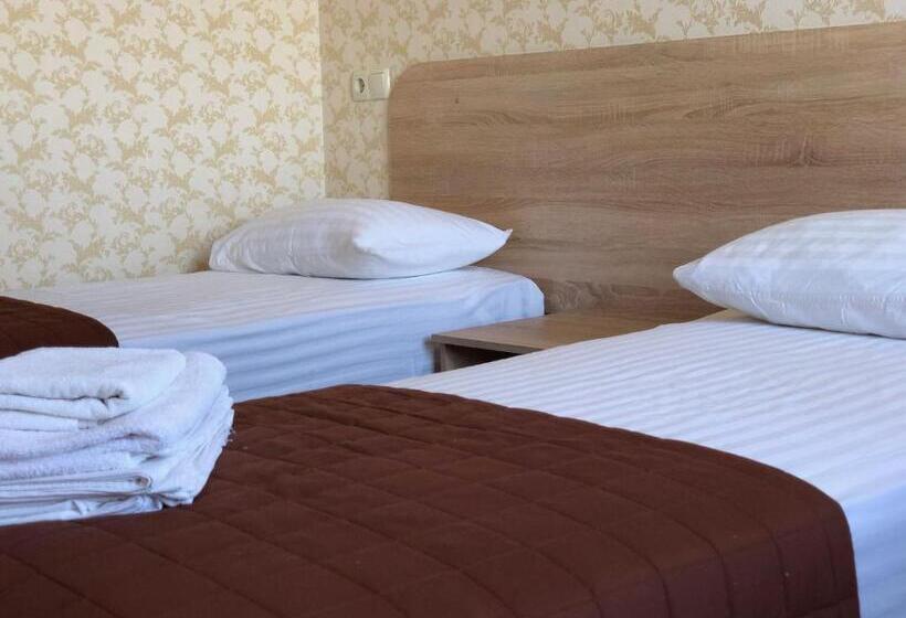 Hotelli Zhuliany City