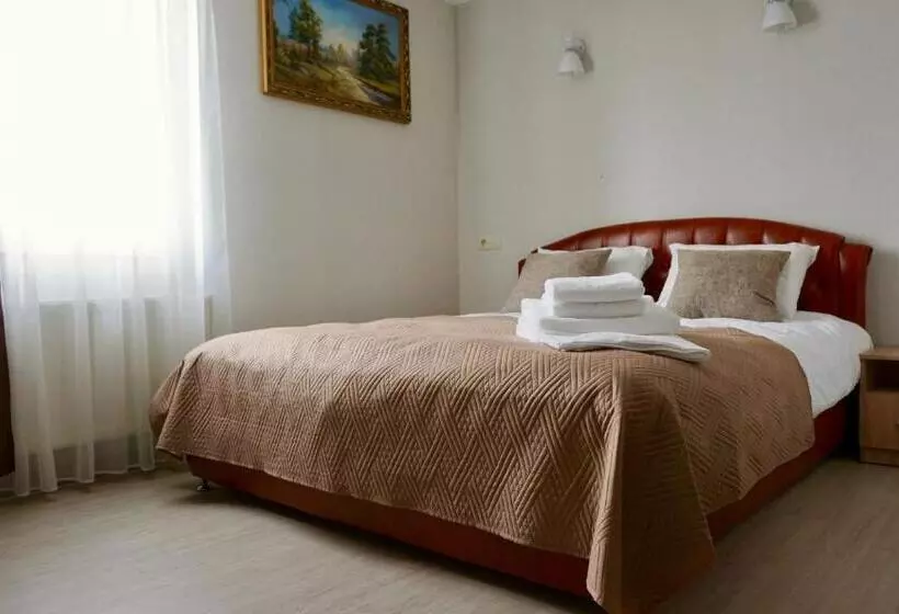 Hotelli Zhuliany City