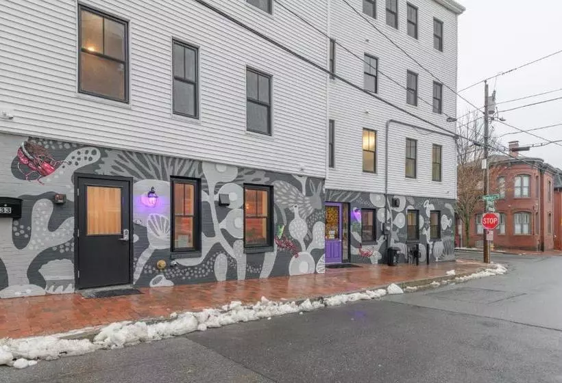 Black Elephant Hostel