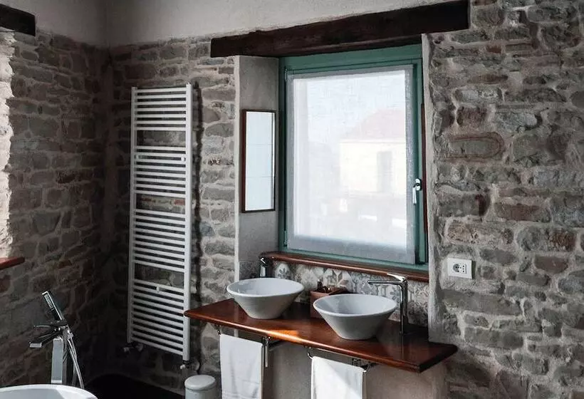 ホテル Albergo Del Bramante