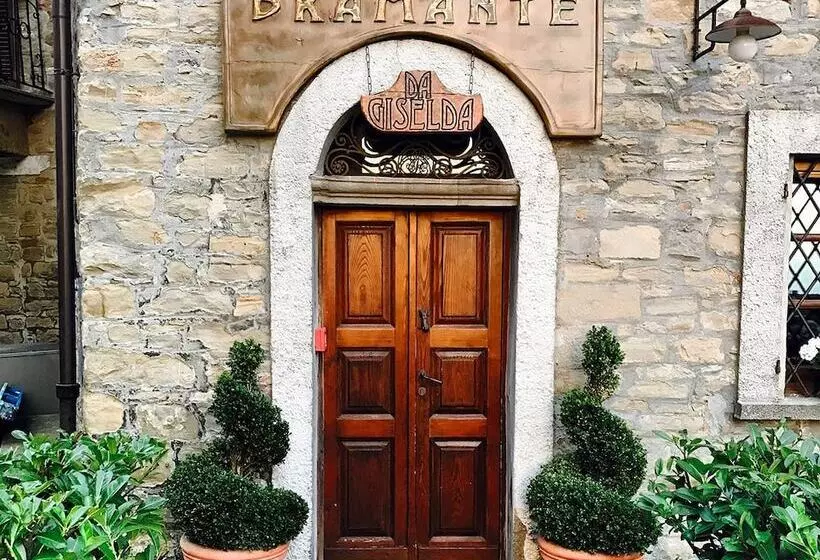 ホテル Albergo Del Bramante