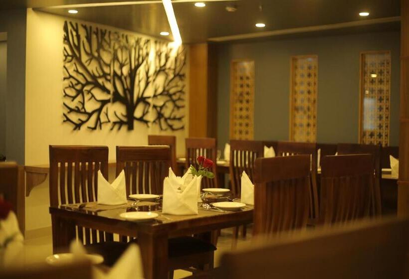 فندق All Season’s D’fort Ayurvedic Resort