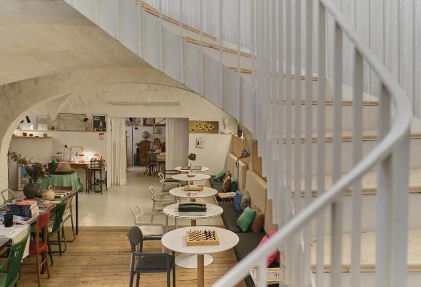 هتل Hevresac Singular & Small