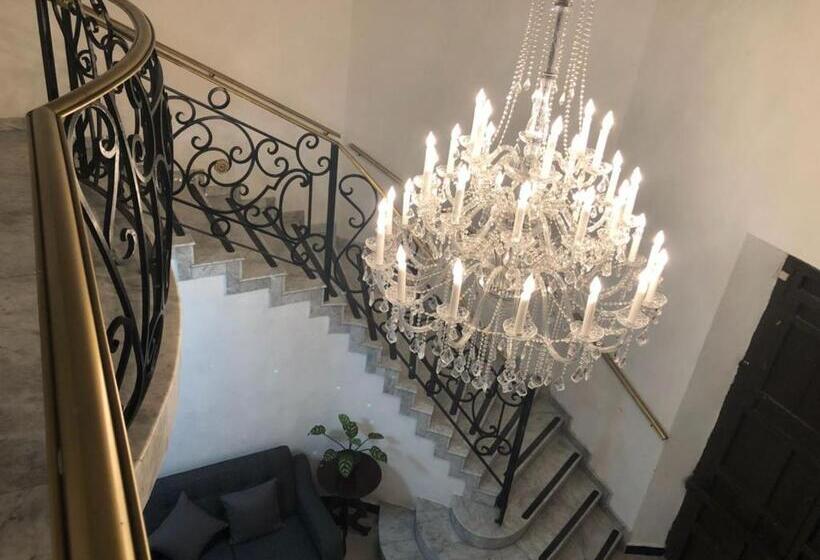 בית מלון כפרי Izamal Plaza