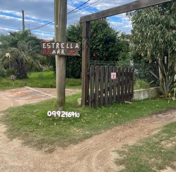 بنسيون Estrella De Mar