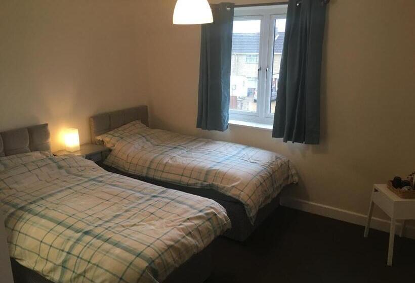 Bed and Breakfast The Straw Bear