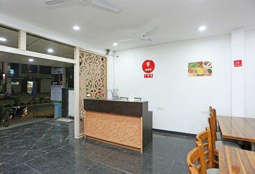 호텔 White Oak  And Restaurants