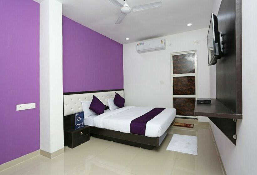 호텔 White Oak  And Restaurants