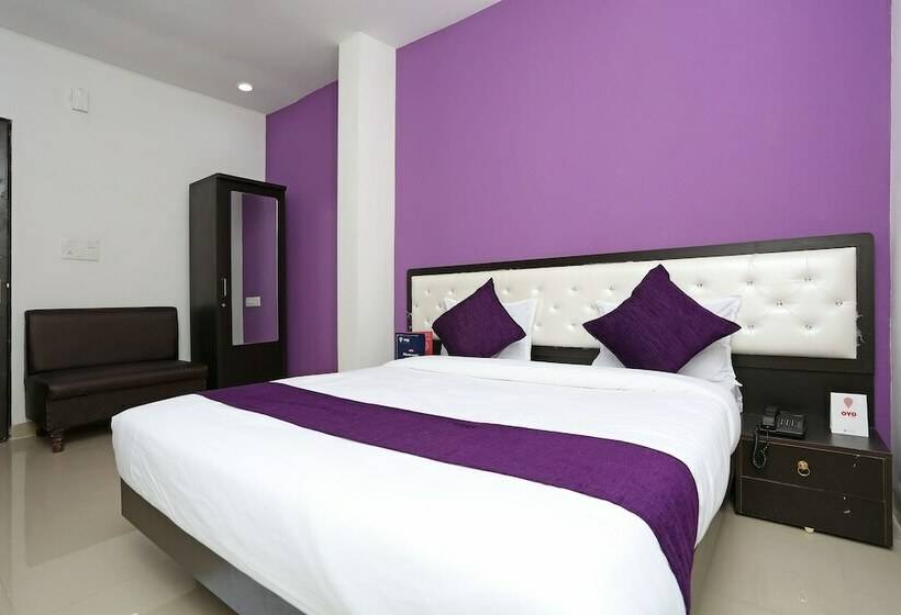 호텔 White Oak  And Restaurants