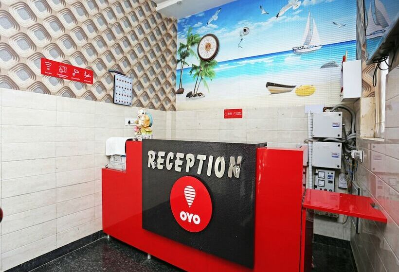 Oyo 13576 Hotel Residency