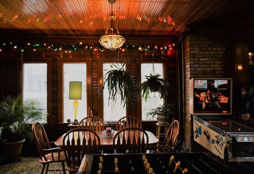 住宿加早餐 300 Clifton