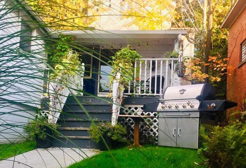 بنسيون Loft Des Suites North Hatley