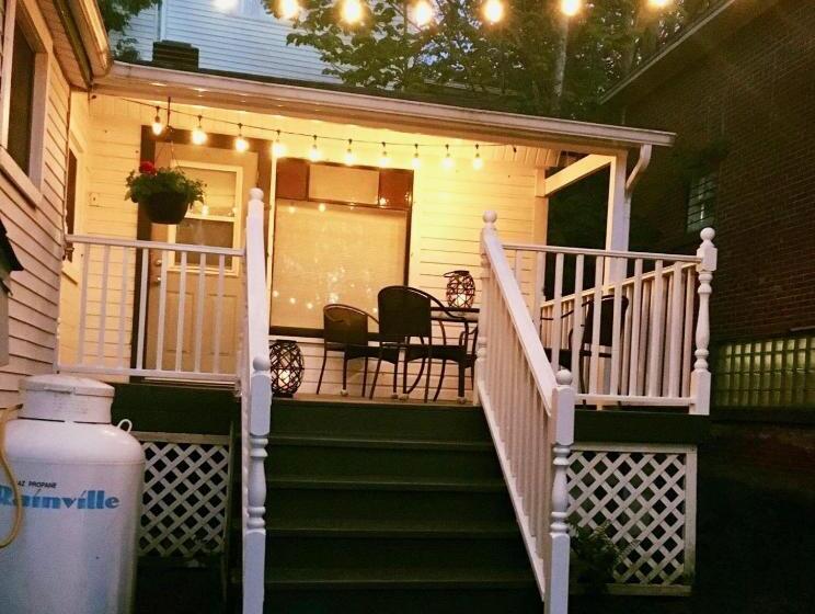 بنسيون Loft Des Suites North Hatley