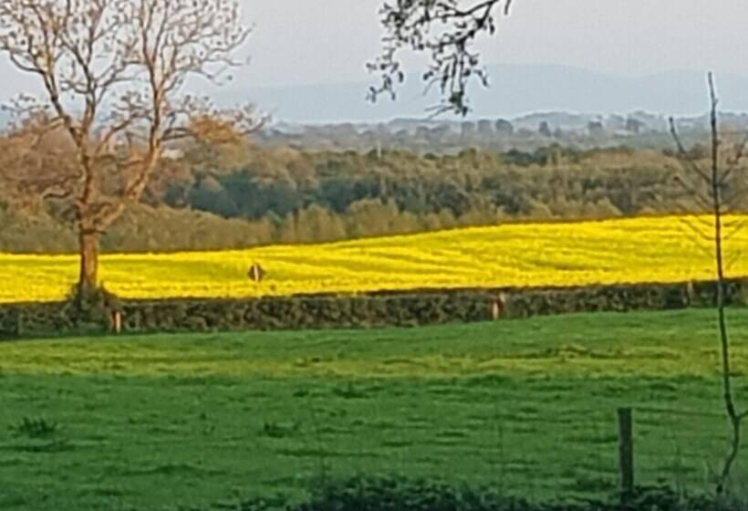 בית מלון כפרי Oldfarm