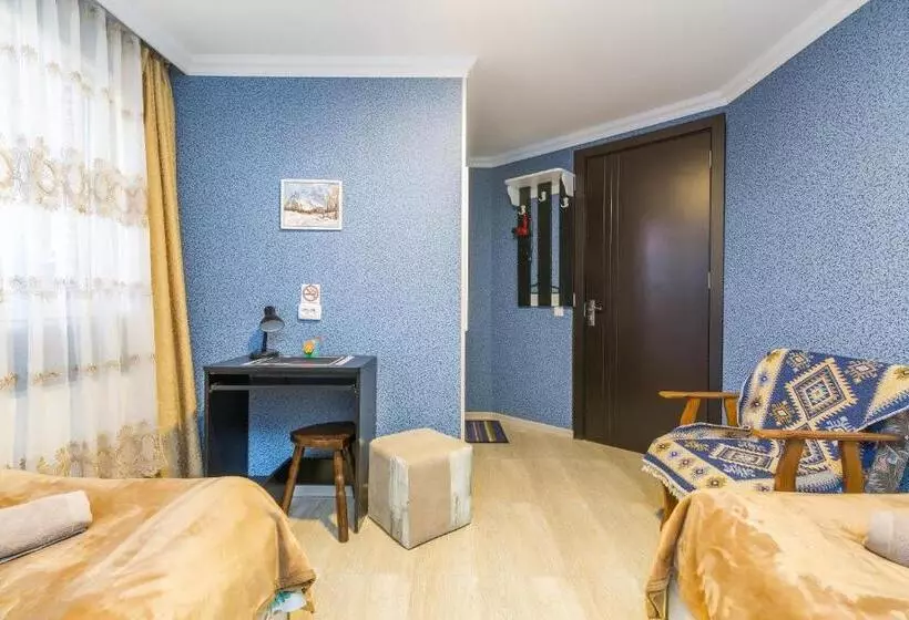 پانسیون Guest House Poligloti