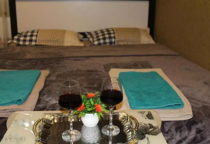 پانسیون Guest House Poligloti