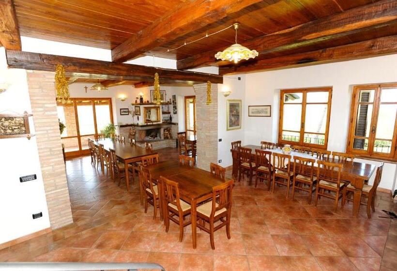 هتل Agriturismo San Fedele