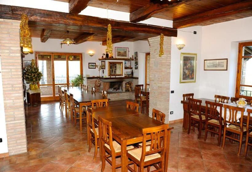 هتل Agriturismo San Fedele